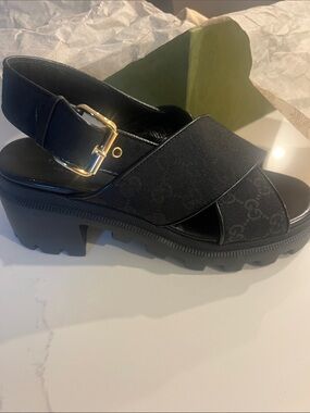 Authentic Gucci Black Platform Sandals – Size 38.5 (EU) NEW never worn